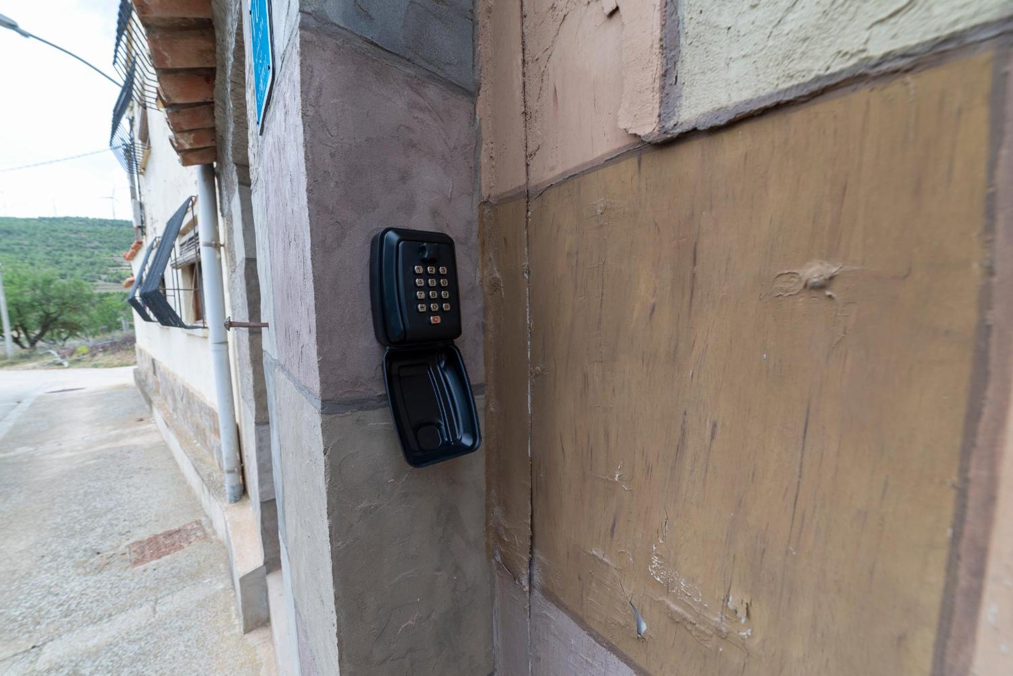 Gran Casa Rural Al Aire Libre En Grisel Exterior foto