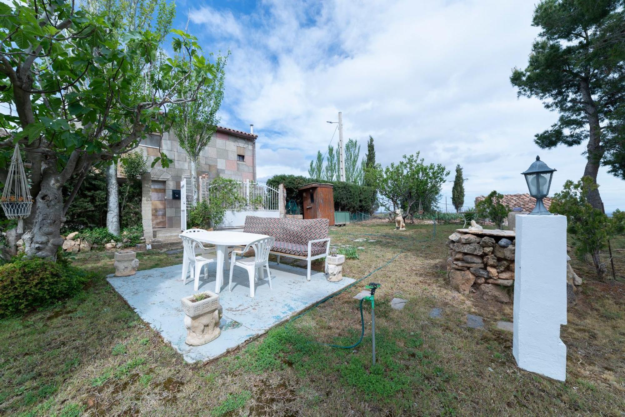 Gran Casa Rural Al Aire Libre En Grisel Exterior foto